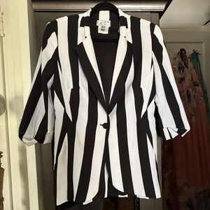 Alberto Makali Black and White Striped Blazer
